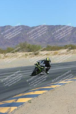 media/Mar-24-2025-Moto Forza (Mon) [[57ce5c5cff]]/1-Advanced Group/Session 3 (Turn 6 Inside)/